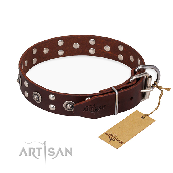 Rust-proof D-ring on genuine leather collar for your stylish pet