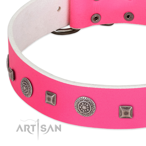 Top rate genuine leather dog collar with exquisite decorations